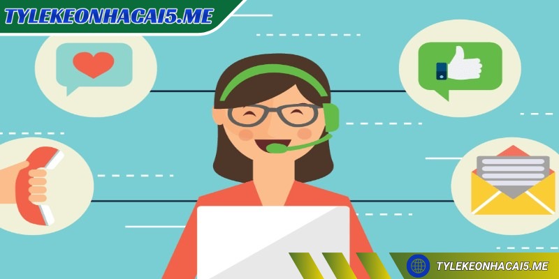 Review nhà cái bóng đá uy tín khách quan nhất 2025 - 3 Chăm sóc khách hàng 24/7, hỗ trợ đa kênh
